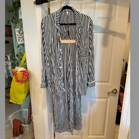 Lively Navy & White Striped Button-Down Pajama Set – Large (Top + Pants) - Picture 1 of 8